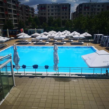 Alex Mnl Lux Apartment 2 Free Parking 布加勒斯特 外观 照片