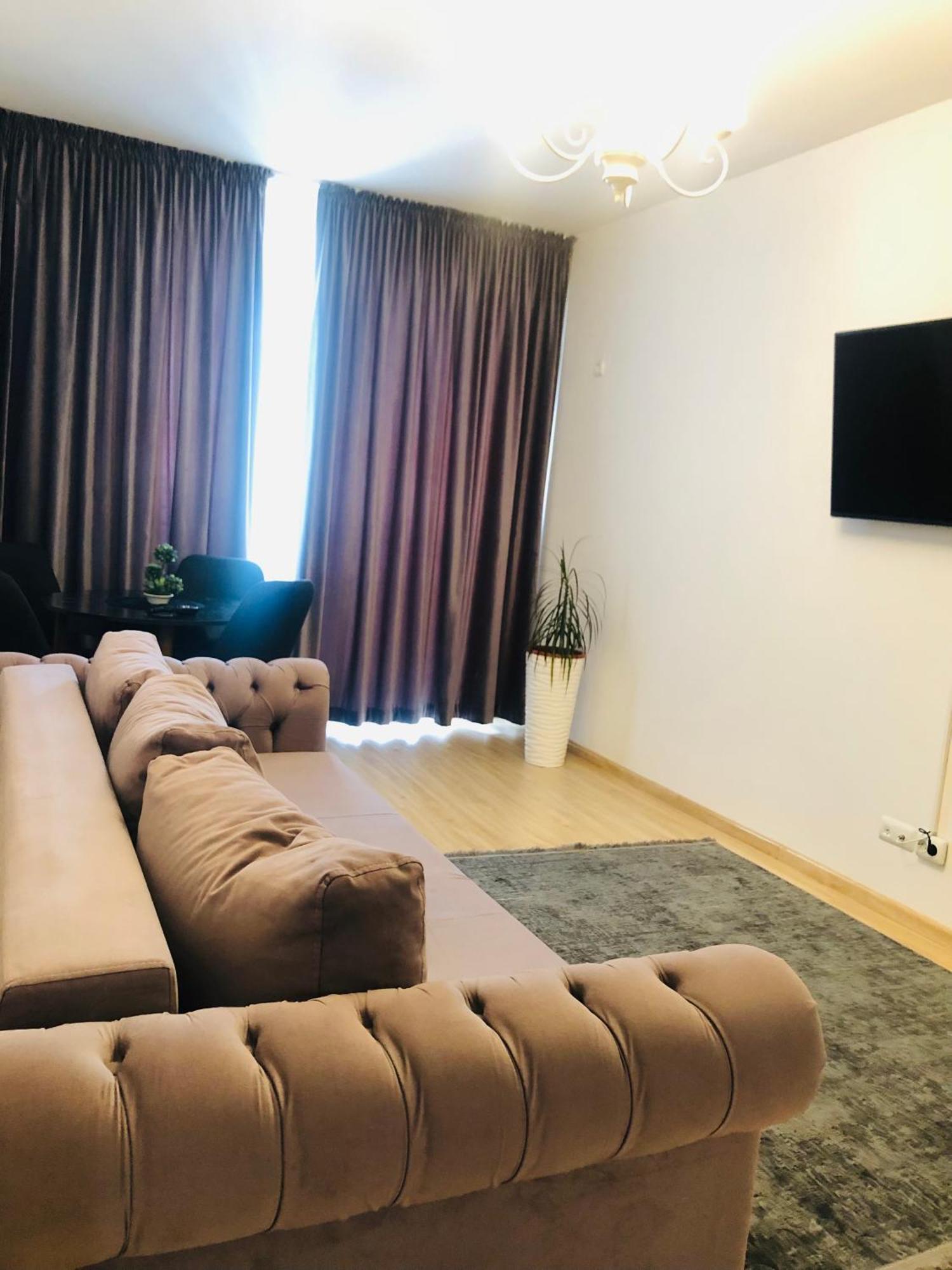 Alex Mnl Lux Apartment 2 Free Parking 布加勒斯特 外观 照片